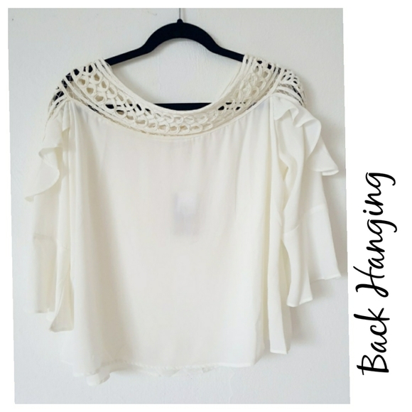 💥"Leonor" Crochet Off Shoulder Blouse - Picture 6 of 11